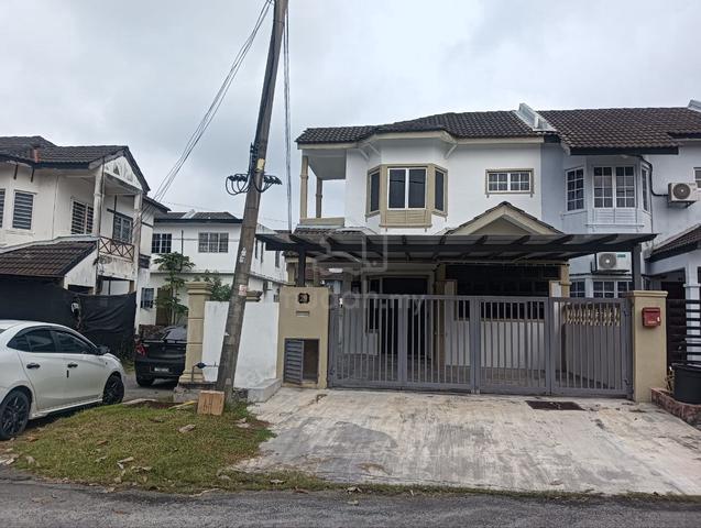 End Lot Double Storey Terrace Fasa 3 Bandar Puncak Alam 1