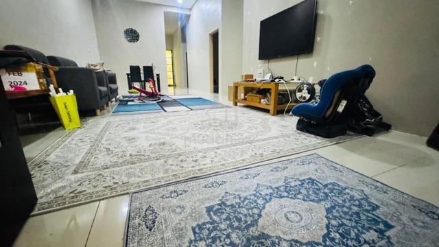 Fully Renovated SemiD Padang serai!! Jackpot Unit 1