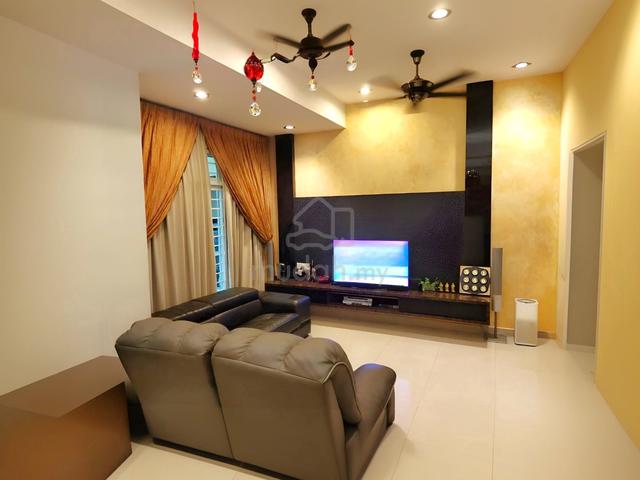 3-Storey Terrace 2,400sqft Jelutong Bukit Dumbar 1