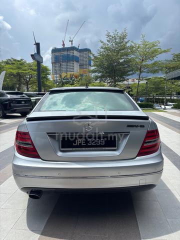2013 Mercedes Benz C200 CGI BlueEFCY - 2