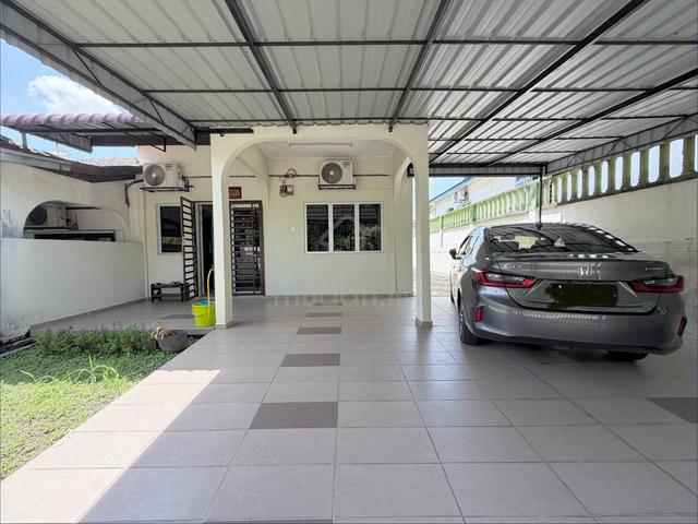 End lot single storey,Taman Bukit Mewah, Kajang  [Full Renovated] 1
