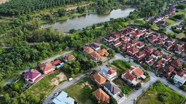 Bungalow Lots at Nilai (Nilai Spring NSV Kota Seriemas Planters Haven) 1