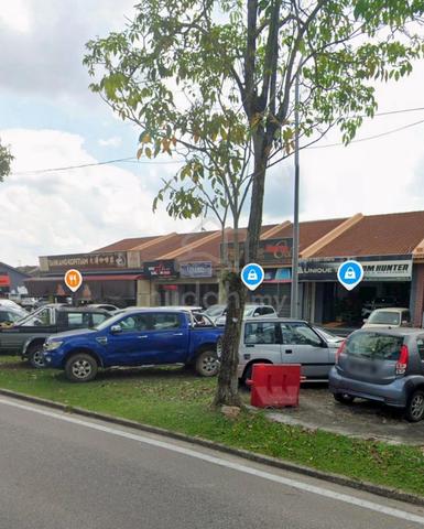 Taman daya , Jalan Rumbia 84 , single storey shop lot for Rent 1