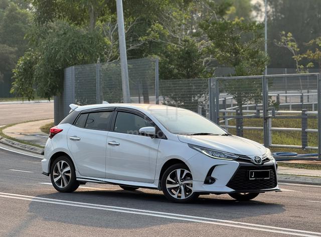 2023 Toyota YARIS 1.5 G FACELIFT (A) Mileage 19k - 1