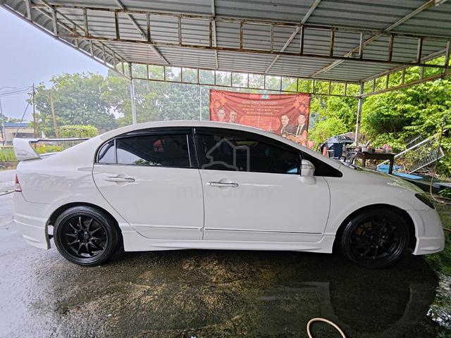 2010 Honda CIVIC 2.0 I-VTEC (A) - 4