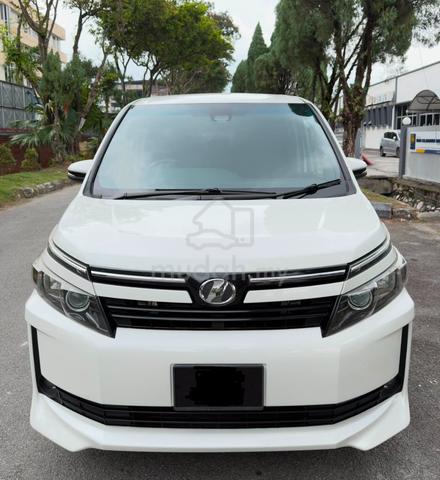 2016 Toyota VOXY 2.0 ZS (A) - 3