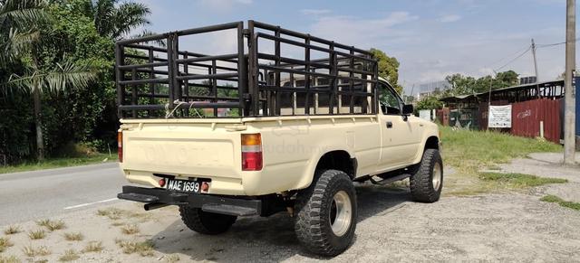 1995 Toyota HILUX 2.0 SINGLECAB SHORT BODY SR (M) - 4