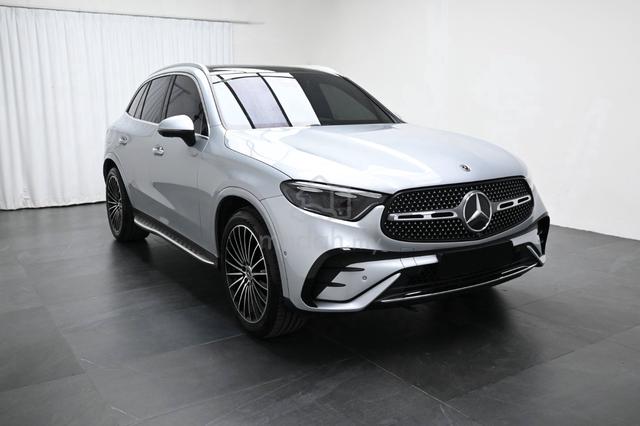 2023 Mercedes Benz GLC300 2.0 4MATIC AMG FSR UWRTY - 3