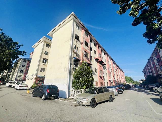 Bandar Bukit Tinggi 1 Apartment 1