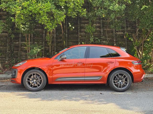 2023 Porsche MACAN T 2.0 (A) Touring unregistered - 2