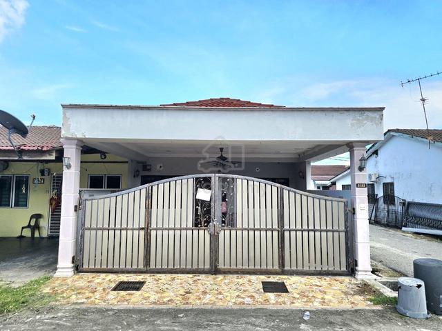 RENOVATED ENDLOT Single Storey Terrace Taman Seri Indah Sungai Besar 1
