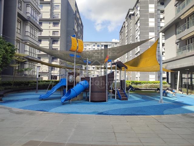 Utropolis Suites 2 4