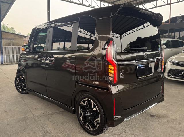 FULL LOAN✅ 2020 Honda N BOX 0.7 CUSTOM GL TURBO - 4