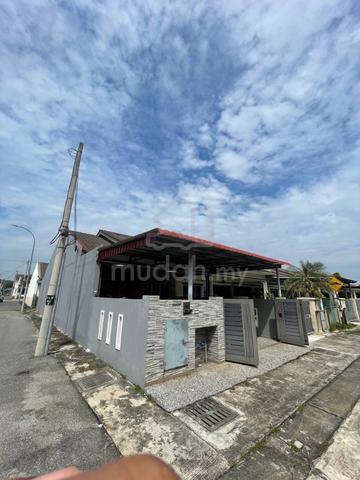 Freehold Facing Open End Lot Fully Renovated 1st Storey Kapar Selangor 1
