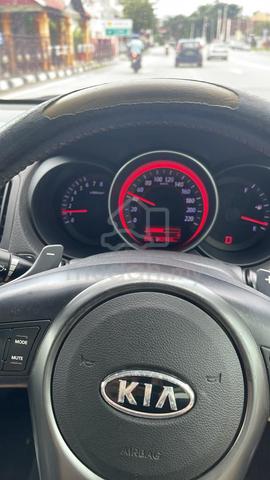 2011 Kia FORTE 1.6 KOUP SX (A) - 5