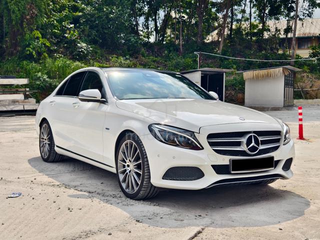 2016 Mercedes Benz C350E AMG LINE 2.0 RED INTERIOR - 1