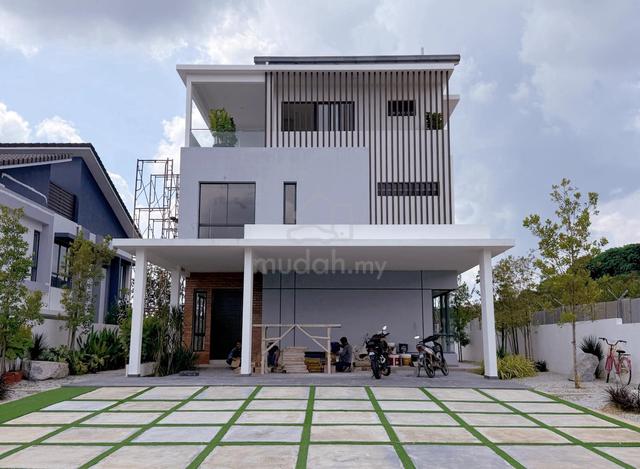 Swimming Pool Gated Guard Courtyard 2 Storey Bungalow Ayer Keroh Toll 1