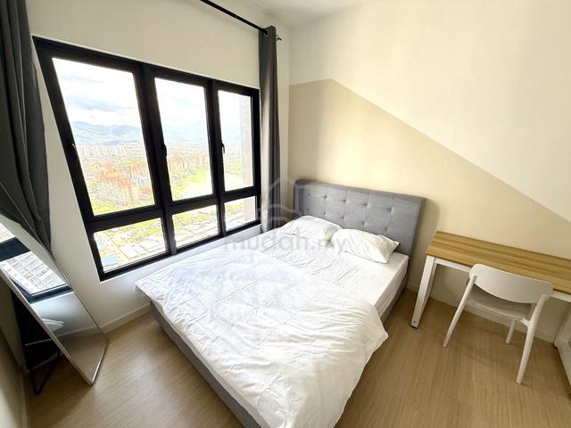 1 Month Deposit! Master Bedroom w/ Private Bathroom, Kepong, M Luna! 1