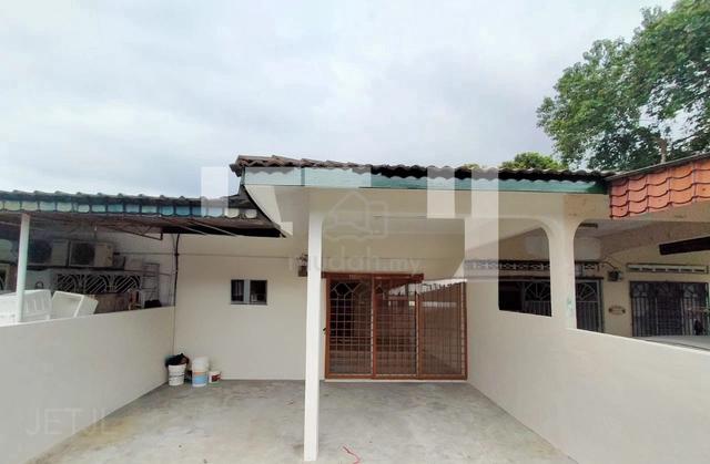 AAA STOCK! FULL LOAN ! Taman Saujana Nr Seri Andalas Klang 1-Sty House 1