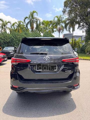 2023 Toyota FORTUNER 2.8 VRZ MY21 (A) - 3