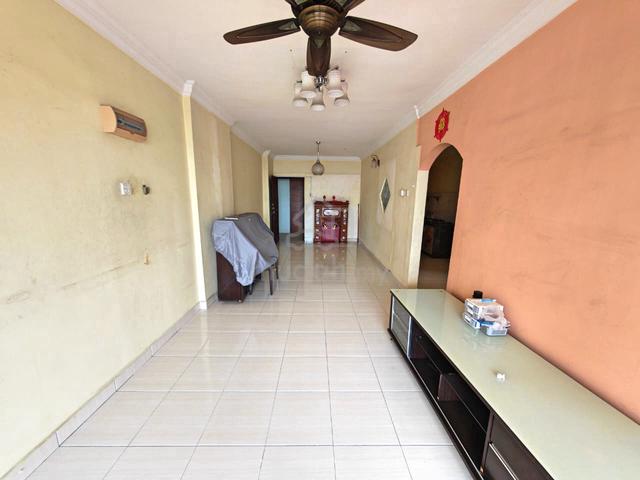 Serina Bay 1