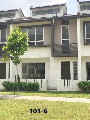 Arahsia Tropicana Aman Double Storey Terrace House For sale 22x65 1