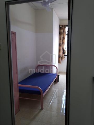 Bilik single Salak Tinggi Sepang Tanpa Deposit 1