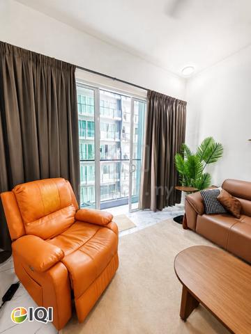 Quay West Residence 1