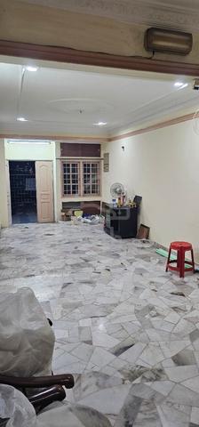 Rumah Taman Rakyat Mergong Alor Setar 1