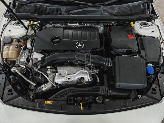 Mercedes Benz A250 2.0 AMG / SPORTRIM / HUD / 4MTC - 3