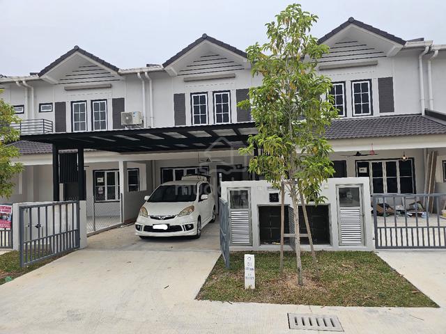 RUMAH 2 TINGKAT untuk DISEWA, SEPANG 1