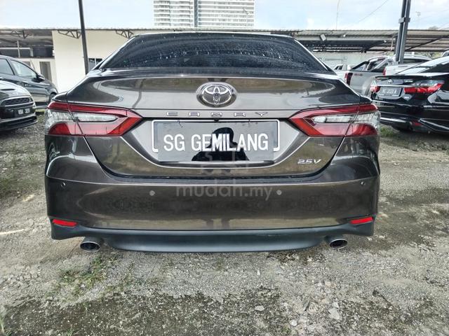 2023 Toyota CAMRY 2.5 V = 100% NOT ACCIDENT - 4