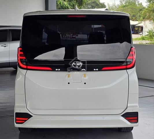 Toyota NOAH 2.0 SZ 2024 - 5
