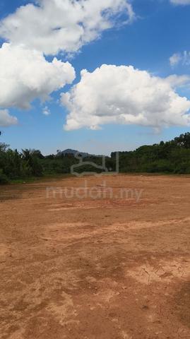 sepasang lot semi d wakaf tapai 1