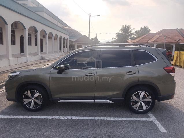 Subaru Forester 2.0i-S Eyesight-i - 1st Owner - 5