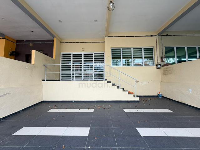 Rumah Teres 2-Tingkat untuk Disewa Durian Tunggal Melaka|Gated Guarded 1