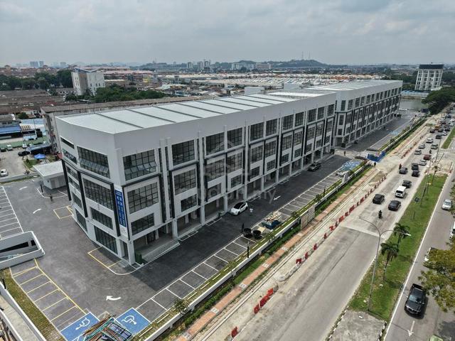 Brand New 4 Storey Shoplot Bukit Tinggi Klang For Sale 1