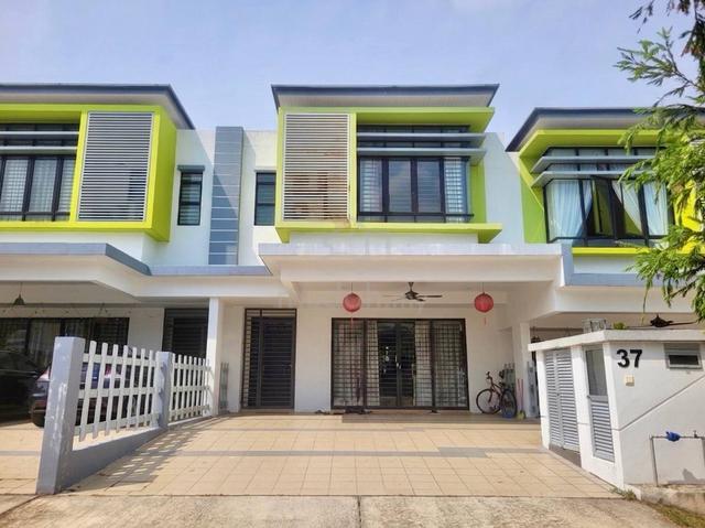 2 Storey Superlink. Floris Horizon Residence, Setia Ecohill, Semenyih 1