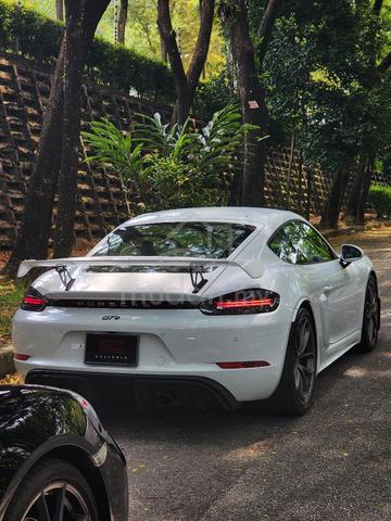 2021 Porsche CAYMAN 718 GT4 4.0 (M) - 2