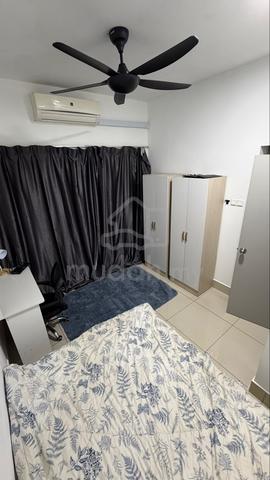 Master Bedroom 1