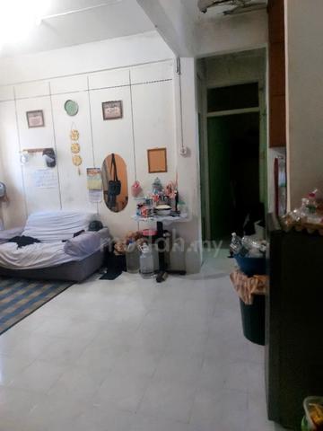 Apartment Taman Mawar 1