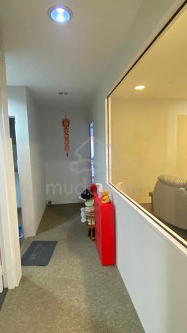 Fortune Court 288E (1ST FLR) Shop/Office1000sf Fully Renovated 3