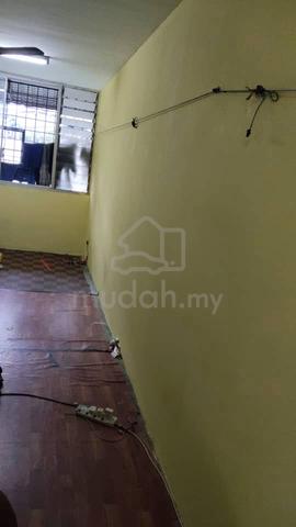 Apartment Abdullah Hukum 1
