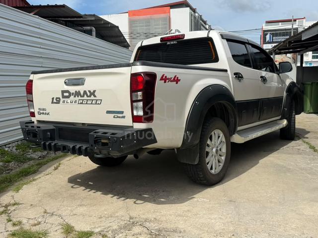 2020 Isuzu D-Max 1.9L 4x4 Premium (MT) - 2