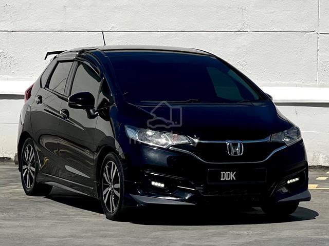 2018 Honda JAZZ 1.5 V (A) - 1