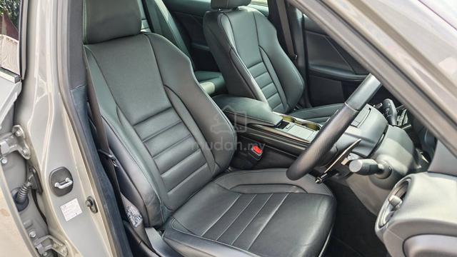 LEXUS IS300 2.0 F sport ( SUR/BLACK LEATHER/4 CAM) - 4