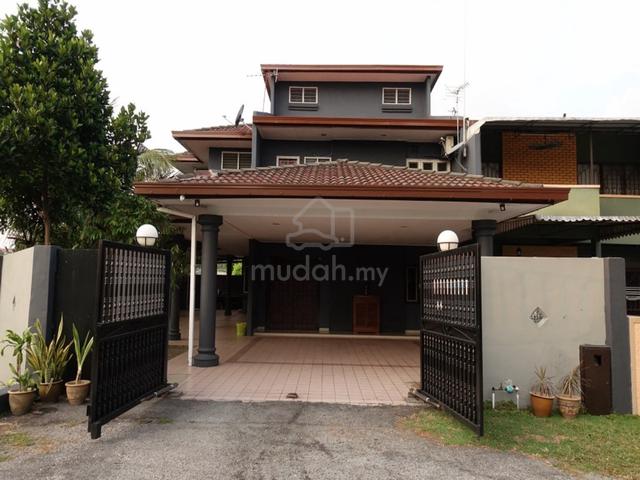 2.5 Storey Corner at Bangi, near MRT, SILK highway  1