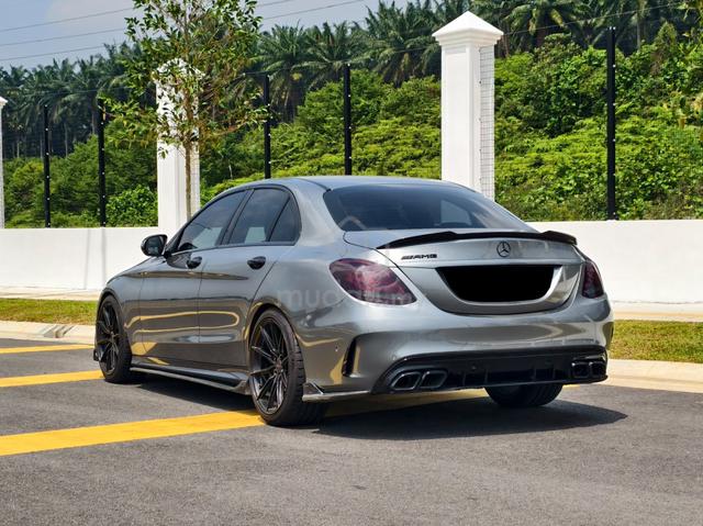 2017 Mercedes Benz C200 2.0 AMG LINE EXHAUST F/Lon - 4