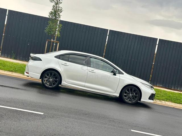 Toyota Cprolla Altis 1.8 GR SPORTš„Mileage 8K Only - 2