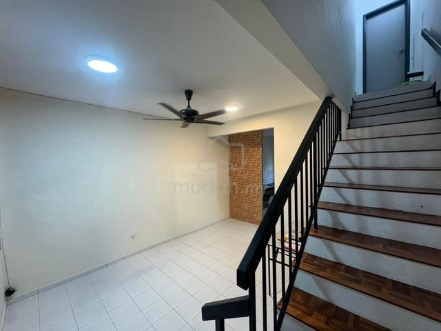 2 Sty Low Medium Cost Renovated Taman Mutiara Rini Skudai 1